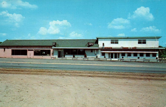 Gateway Lanes & Lounge - Old Postcard (newer photo)